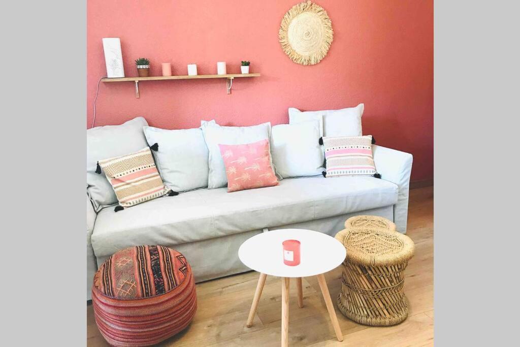 La Petite Pinede Studio Climatise Proche Plage ซานารี-ซูร์-แมร์ ภายนอก รูปภาพ